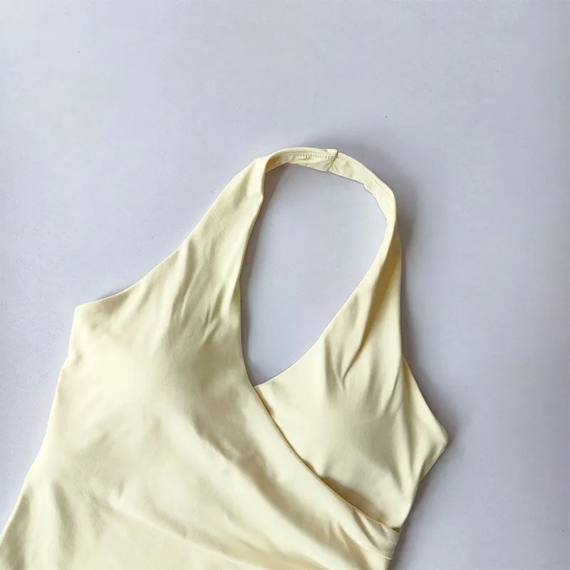 V-Neck Cross Halter Yoga Vest – Padded Sports Bra Beautiful Back