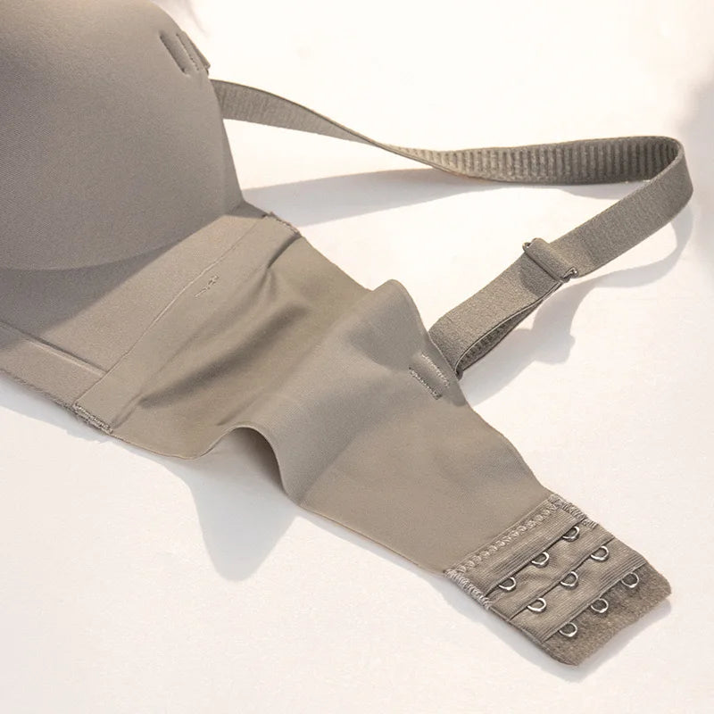 Scarless Half Cup Strapless Bra – Wire-Free Gathering Adjustable Seamless