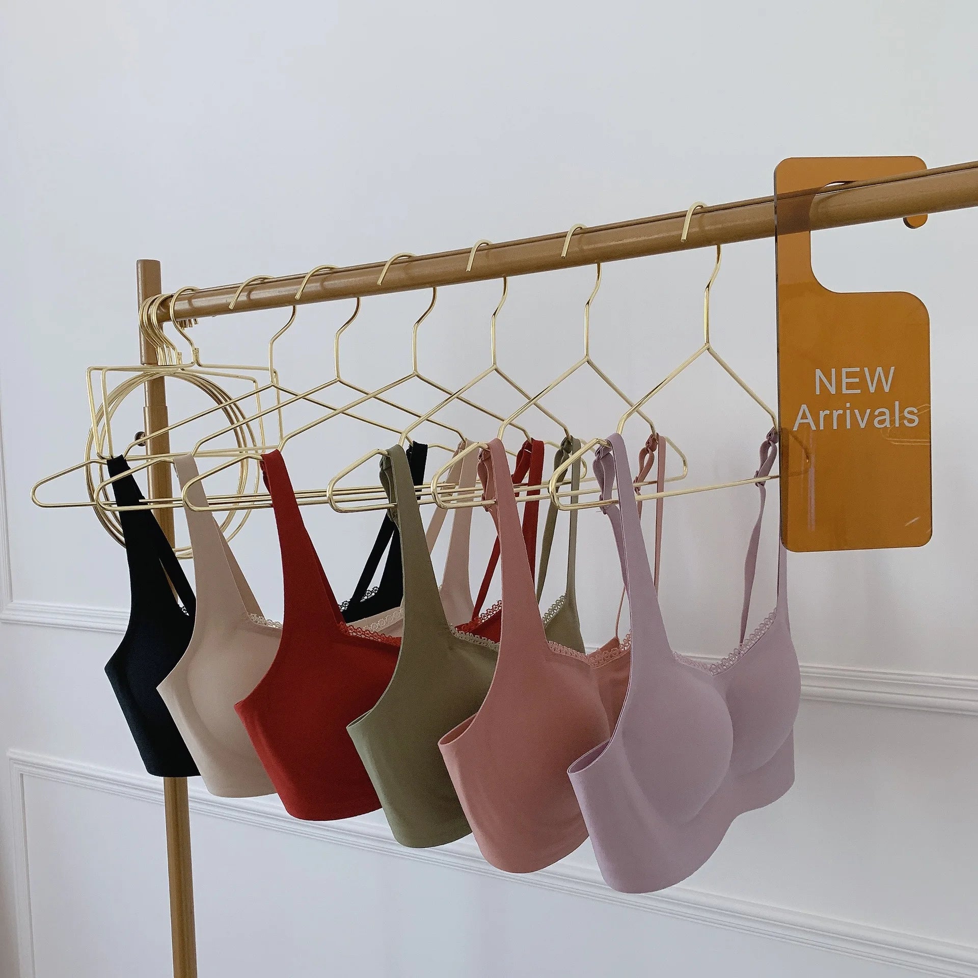 Ultra-Thin Seamless Wireless Bra – Lightweight Invisible T-Shirt Everyday 70A–100H