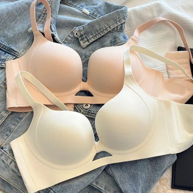 Invisible Push-Up Bra for Small Chest – 3D Honeycomb Wire-Free Seamless A–B Cup
