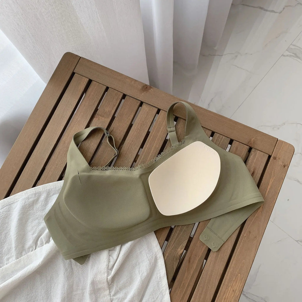 Ultra-Thin Seamless Wireless Bra – Lightweight Invisible T-Shirt Everyday 70A–100H