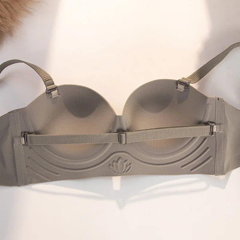Scarless Half Cup Strapless Bra – Wire-Free Gathering Adjustable Seamless