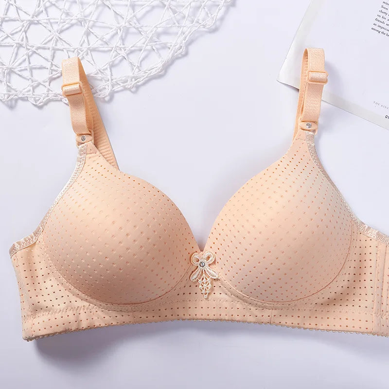 Gathered Seamless Bra – Breathable Wire-Free 3/4 Cup C