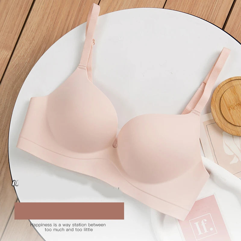 FINETOO Wireless Seamless T-Shirt Bra – Smooth Padded Adjustable Everyday