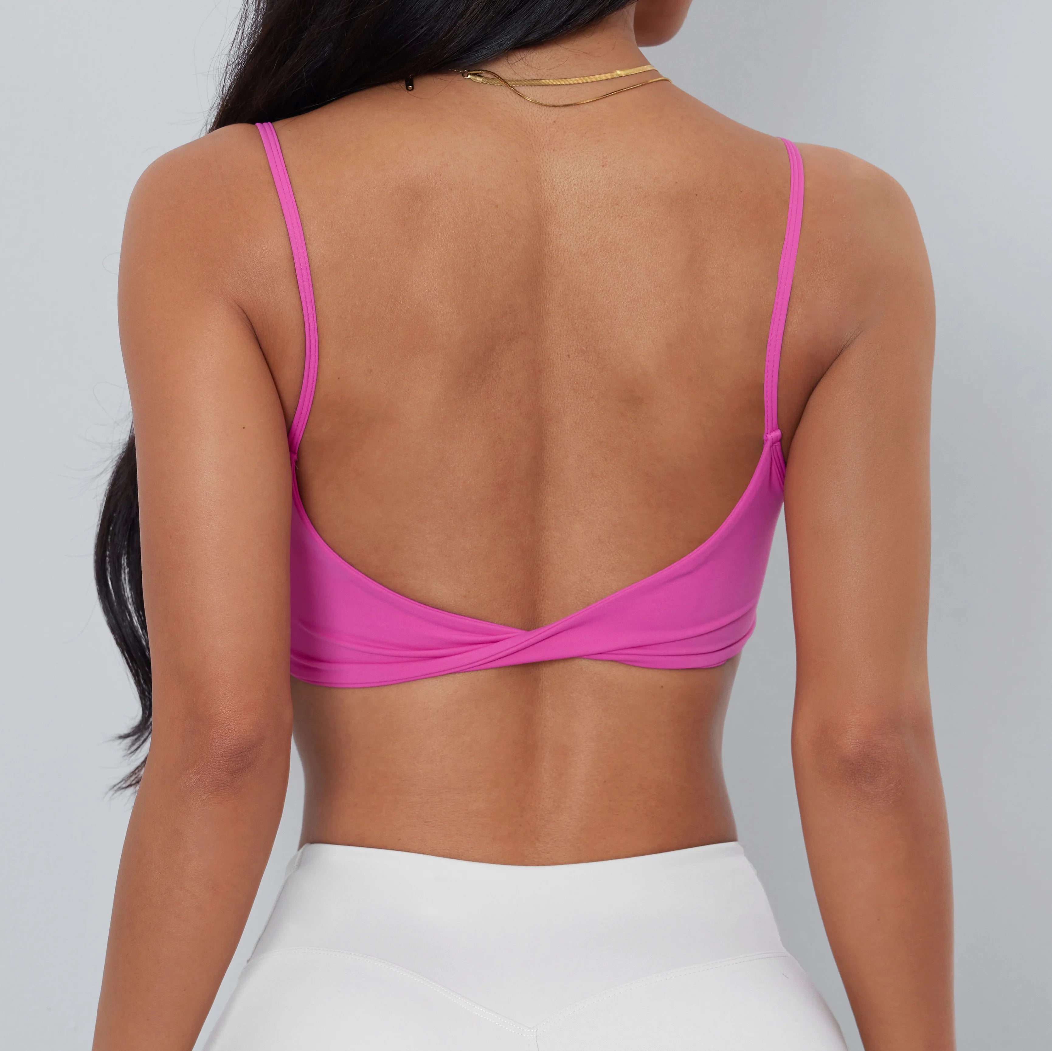 Anfilia Women Sports Bra Spaghetti Straps Backless Gym Bra High Elastic Square Neck Removable Padding Workout Top