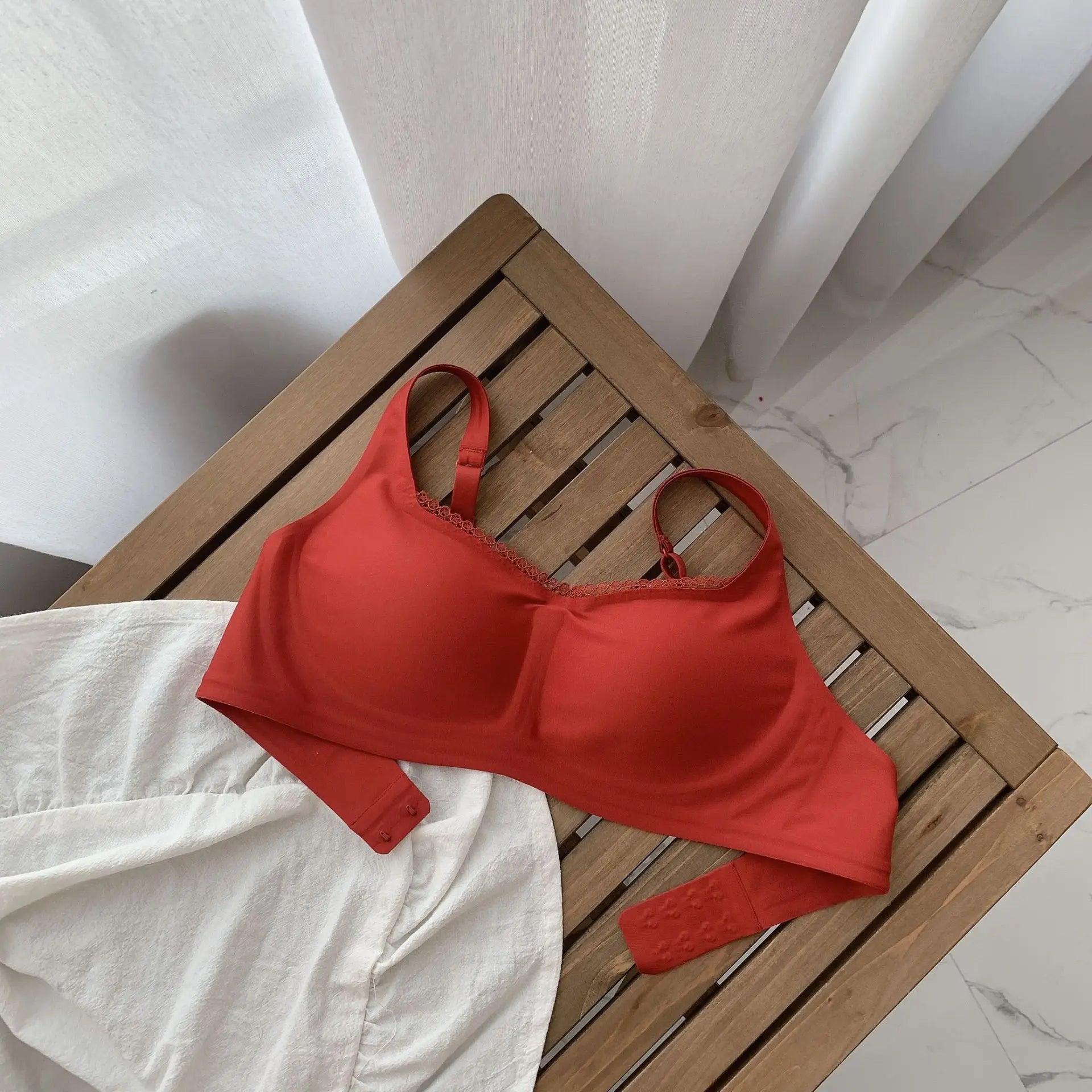 Ultra-Thin Seamless Wireless Bra – Lightweight Invisible T-Shirt Everyday 70A–100H