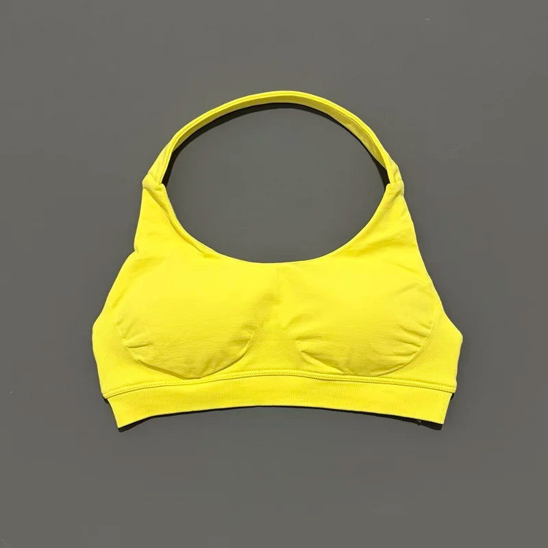 HISTELLO Seamless Halter Sports Bra – Open Back Gym & Yoga Top