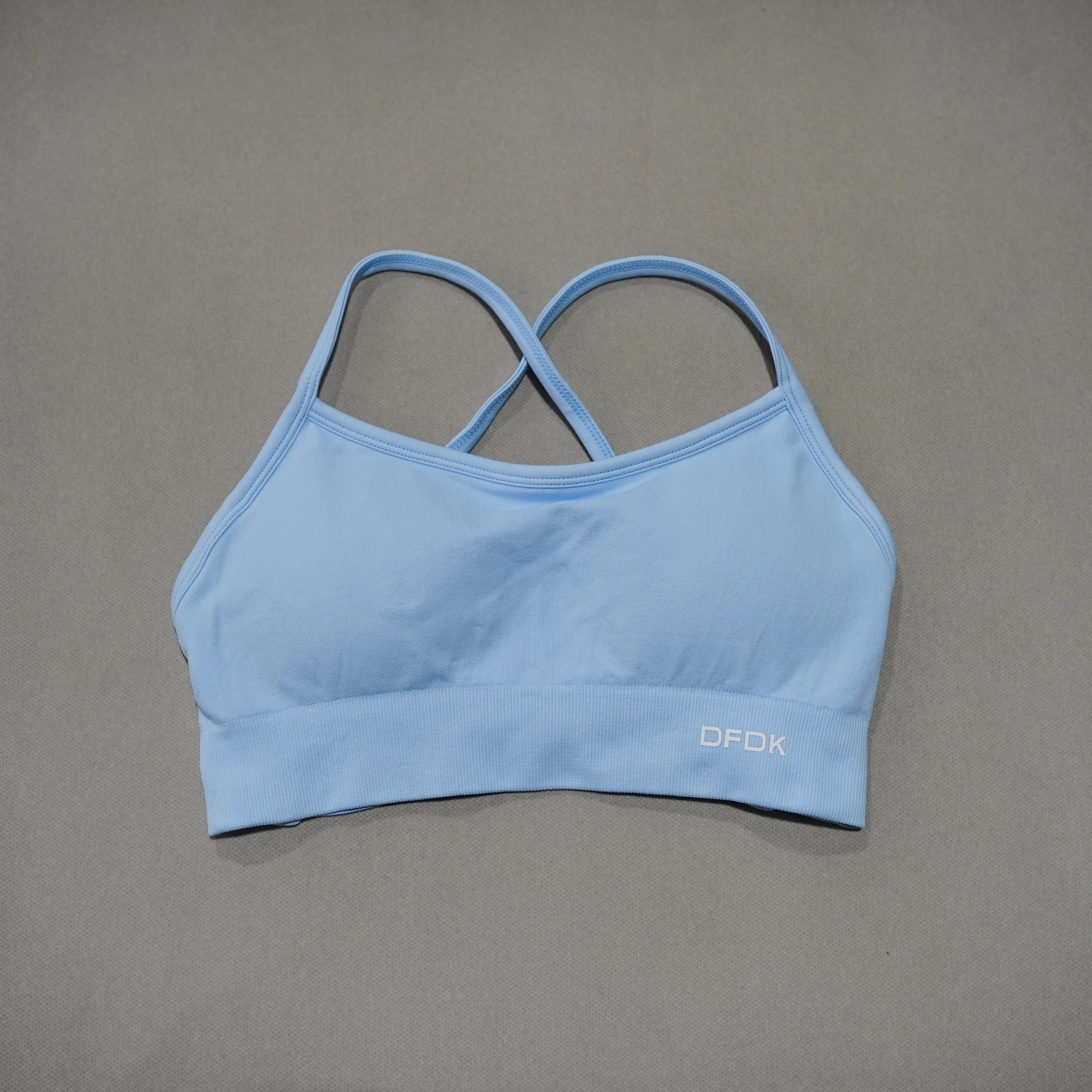 DFDK Women Seamless Cross Back Yoga Bra Wirefree Push Up Sports Top Removable Pad Breathable Shockproof Fitness Gym Daily Wear