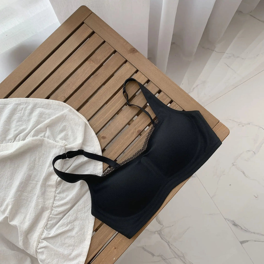 Ultra-Thin Seamless Wireless Bra – Lightweight Invisible T-Shirt Everyday 70A–100H