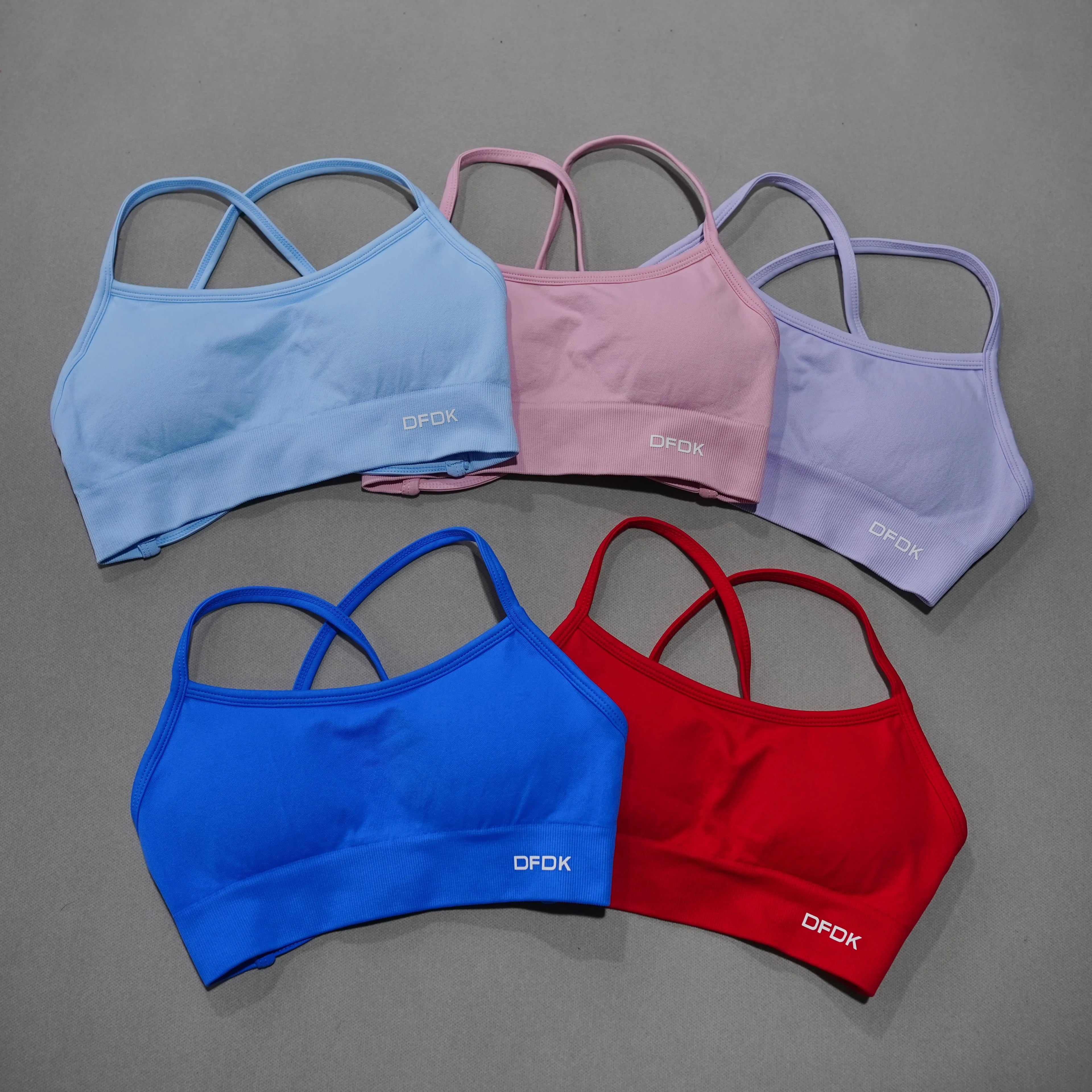 DFDK Women Seamless Cross Back Yoga Bra Wirefree Push Up Sports Top Removable Pad Breathable Shockproof Fitness Gym Daily Wear