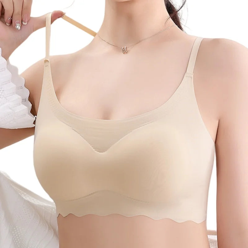 Ice Silk Wave Hem Seamless Bra – Wire-Free Invisible T-Shirt Bralette S–XXL