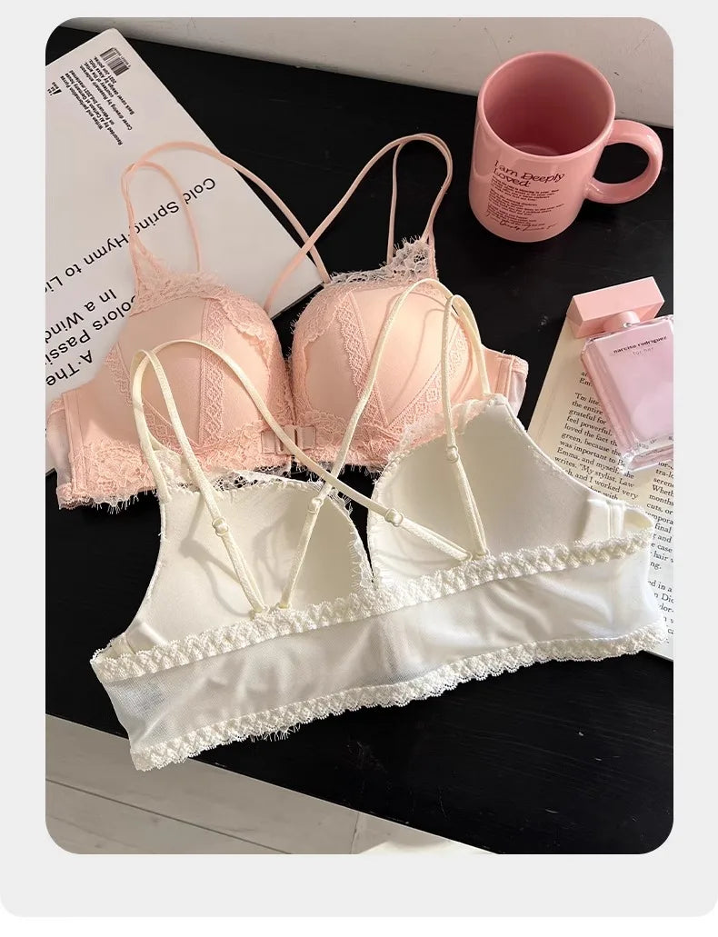 Wireless Lace Bra Set Women's Comfortable Sexy Back Design Gathered Front Clasp Underwear Nylon Material Suitable for Small B...
